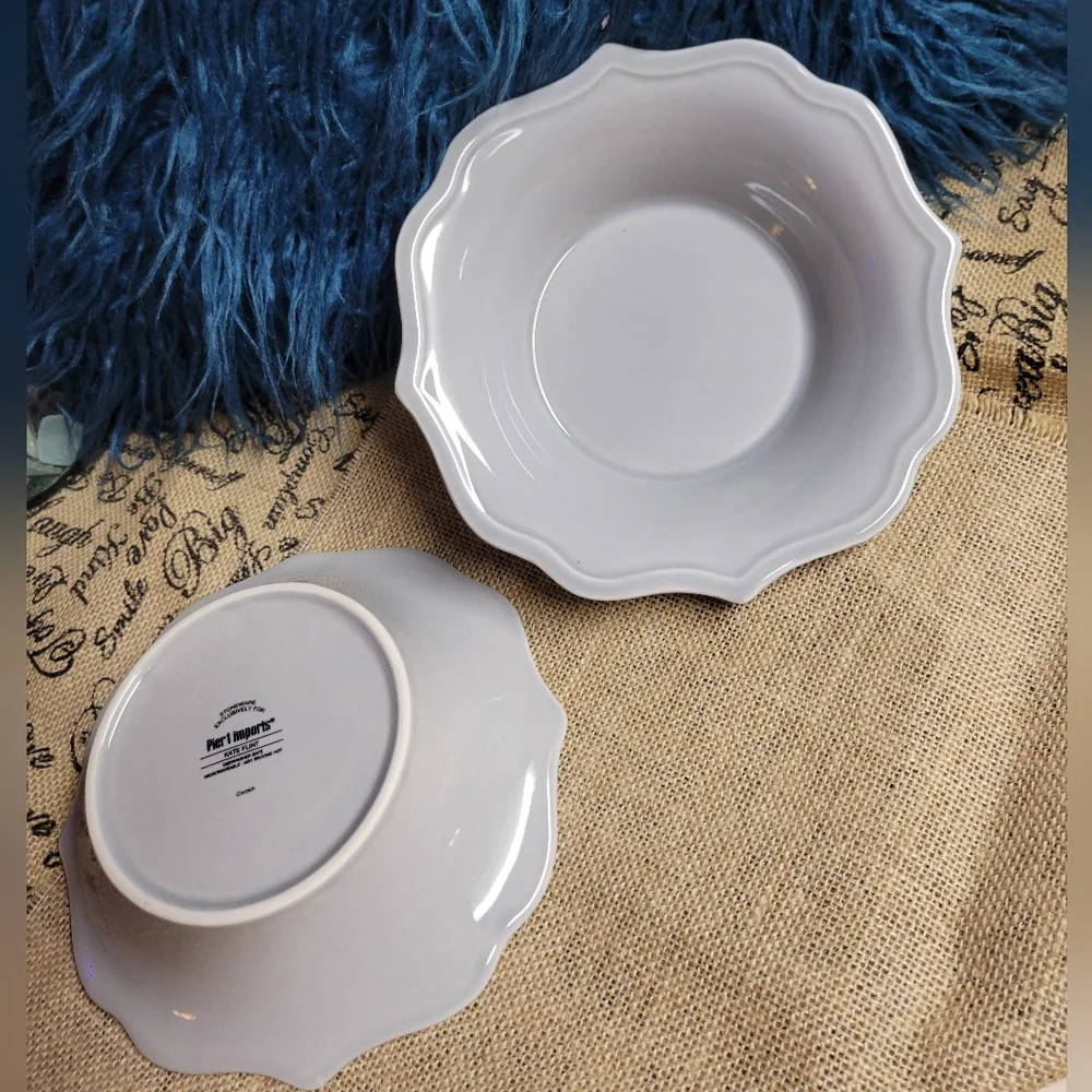 Pier 1 lot of 2 vintage ceramic Kate Flint soup bowls scallop edge
